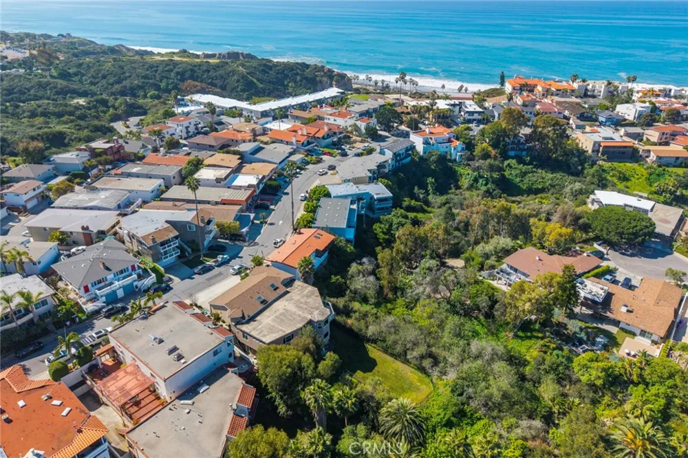 214 Avenida Montalvo #2 San Clemente, CA 92672
