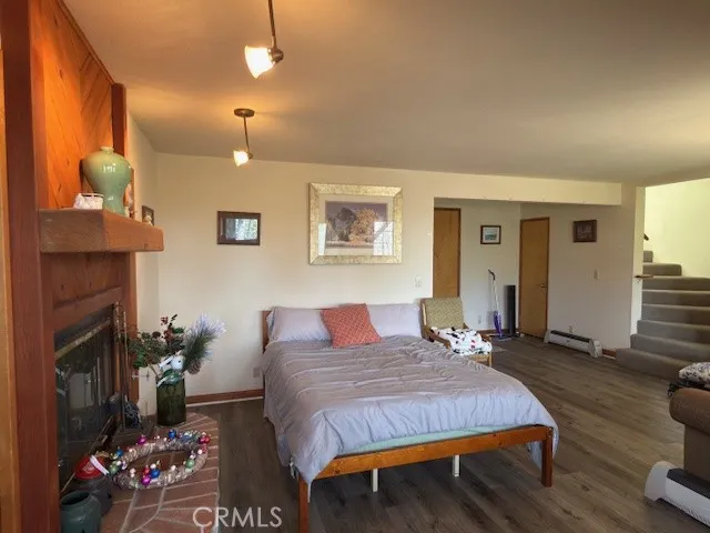 33466 Angeles Green Valley Lake, CA 92341