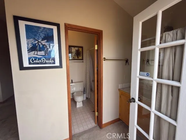 33466 Angeles Green Valley Lake, CA 92341