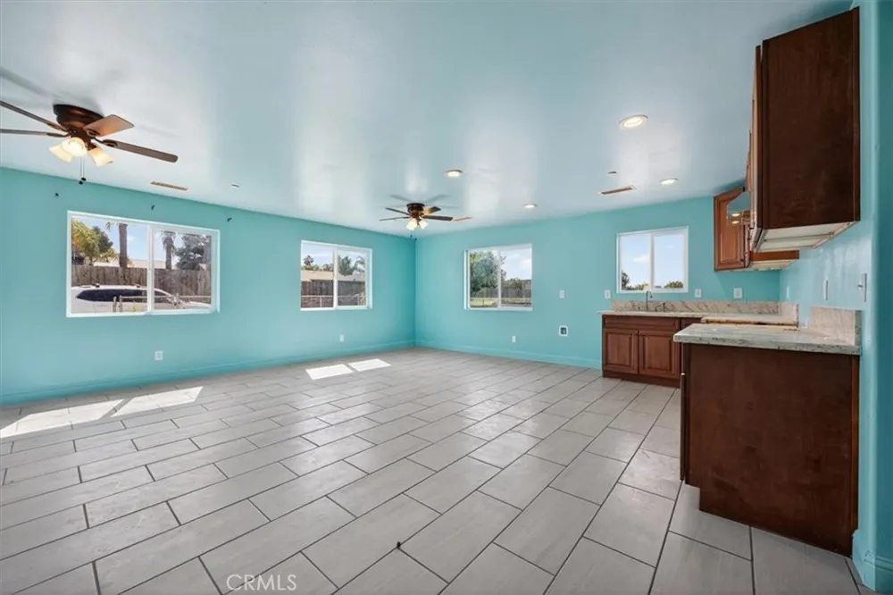 2546 Evergreen Selma, CA 93662