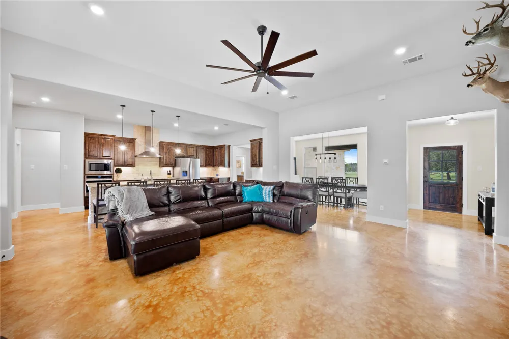 6200 Solana Ranch Road Salado, TX 76571