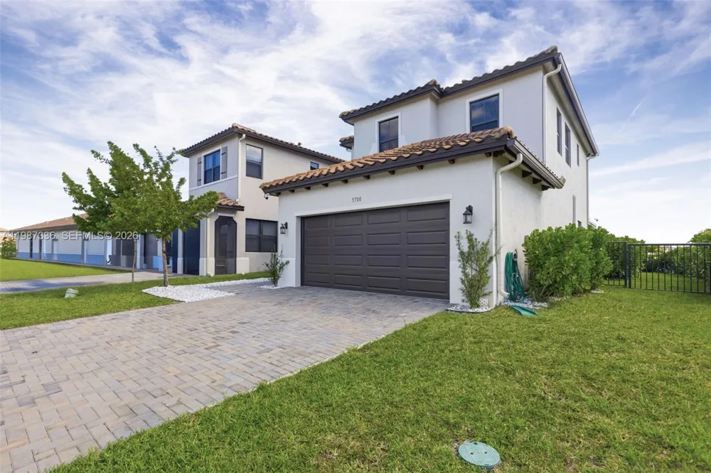 5700 Argento Ave Maria, FL 34142