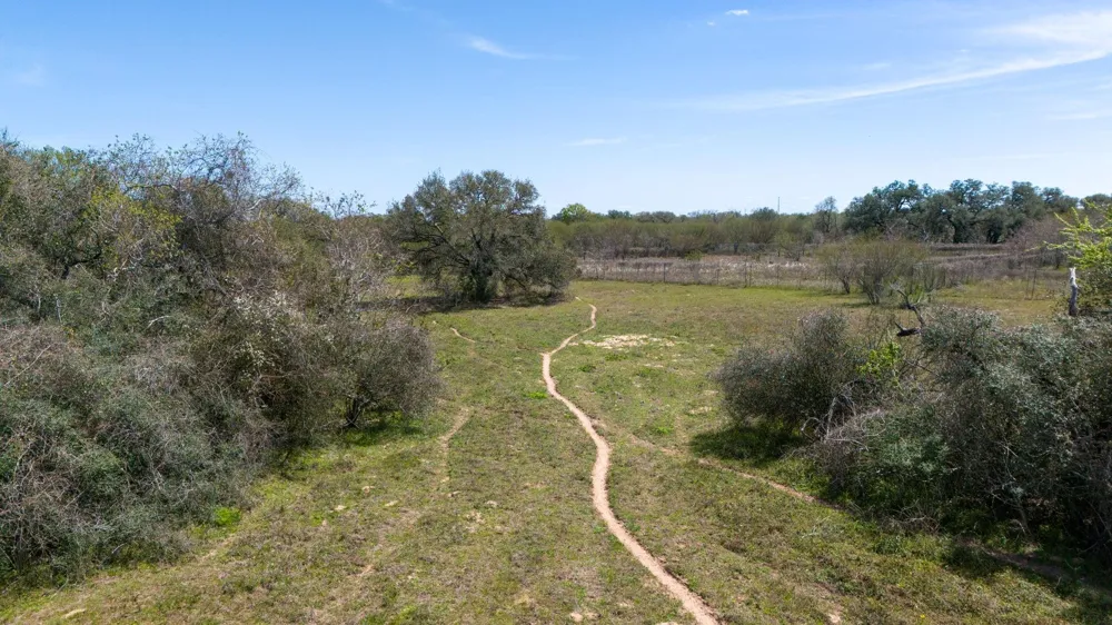 Cr 105 Columbus, TX 78934