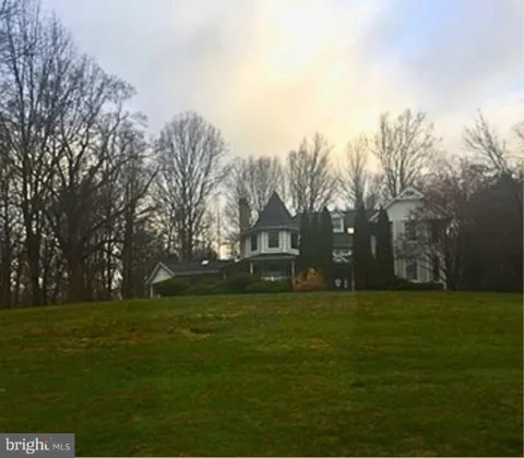 1614 RANDALLWOOD COURT
