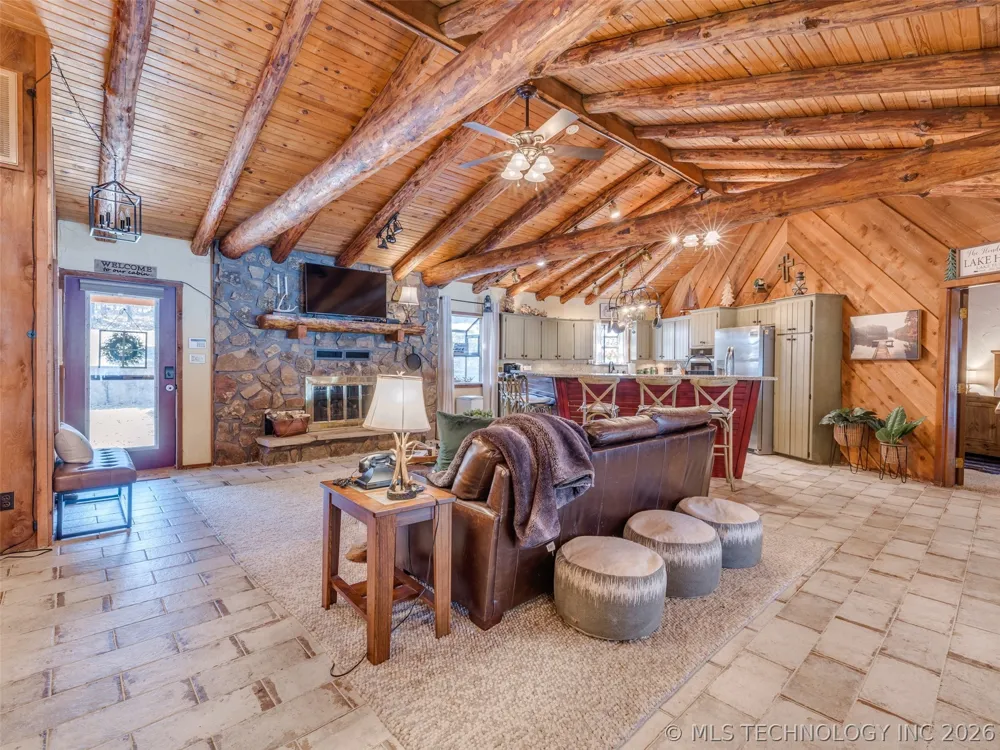 370 BK 1600 ROAD Stigler, OK 74462