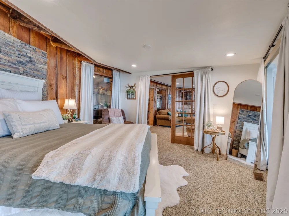 370 BK 1600 ROAD Stigler, OK 74462