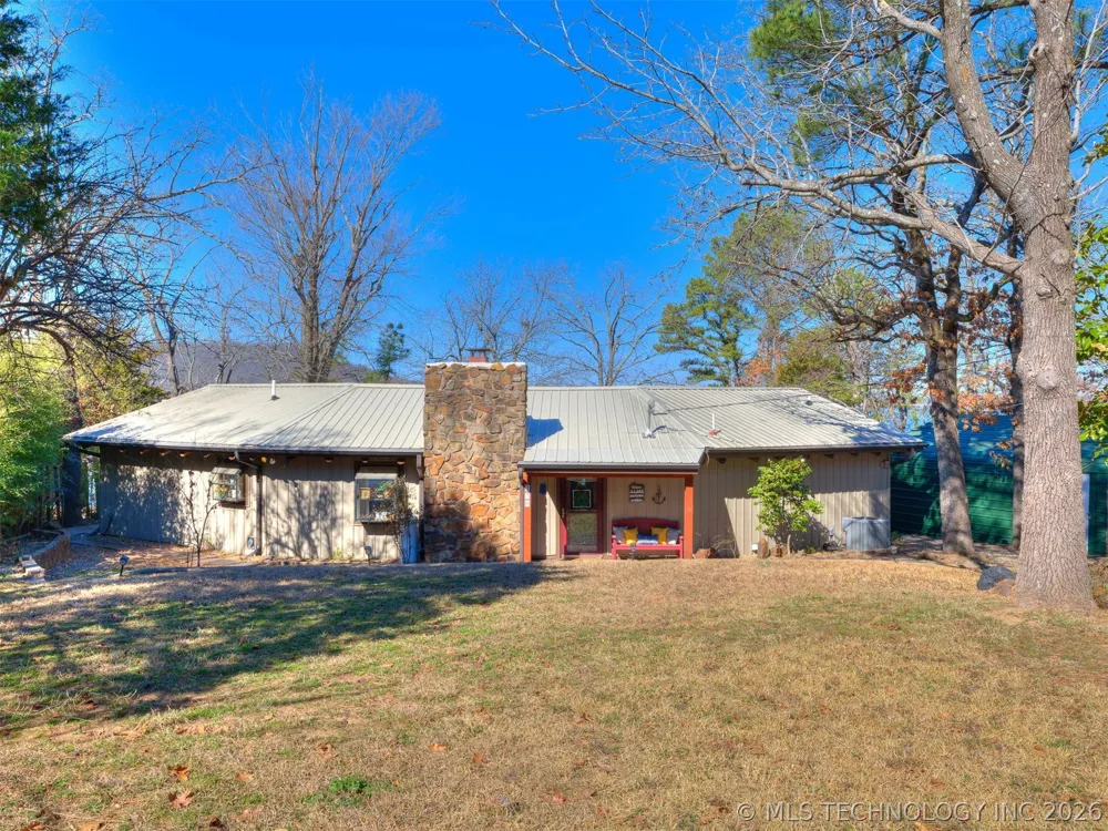 370 BK 1600 ROAD Stigler, OK 74462