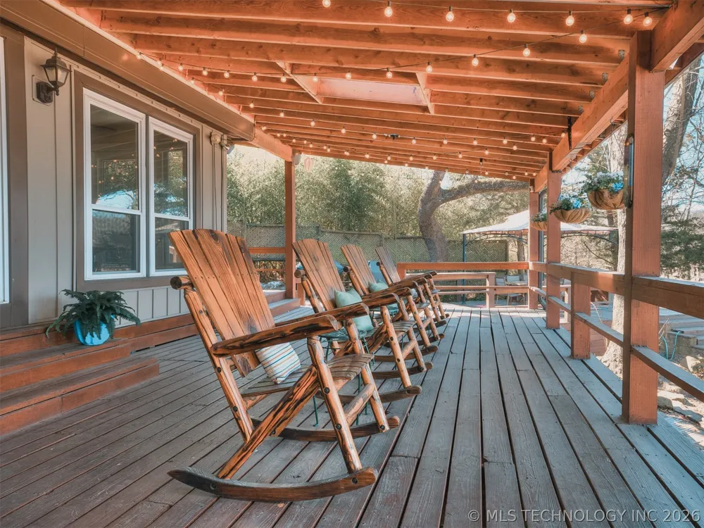 370 BK 1600 ROAD Stigler, OK 74462
