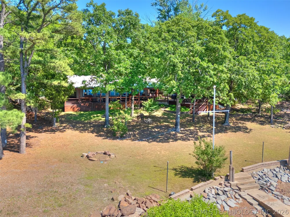370 BK 1600 ROAD Stigler, OK 74462