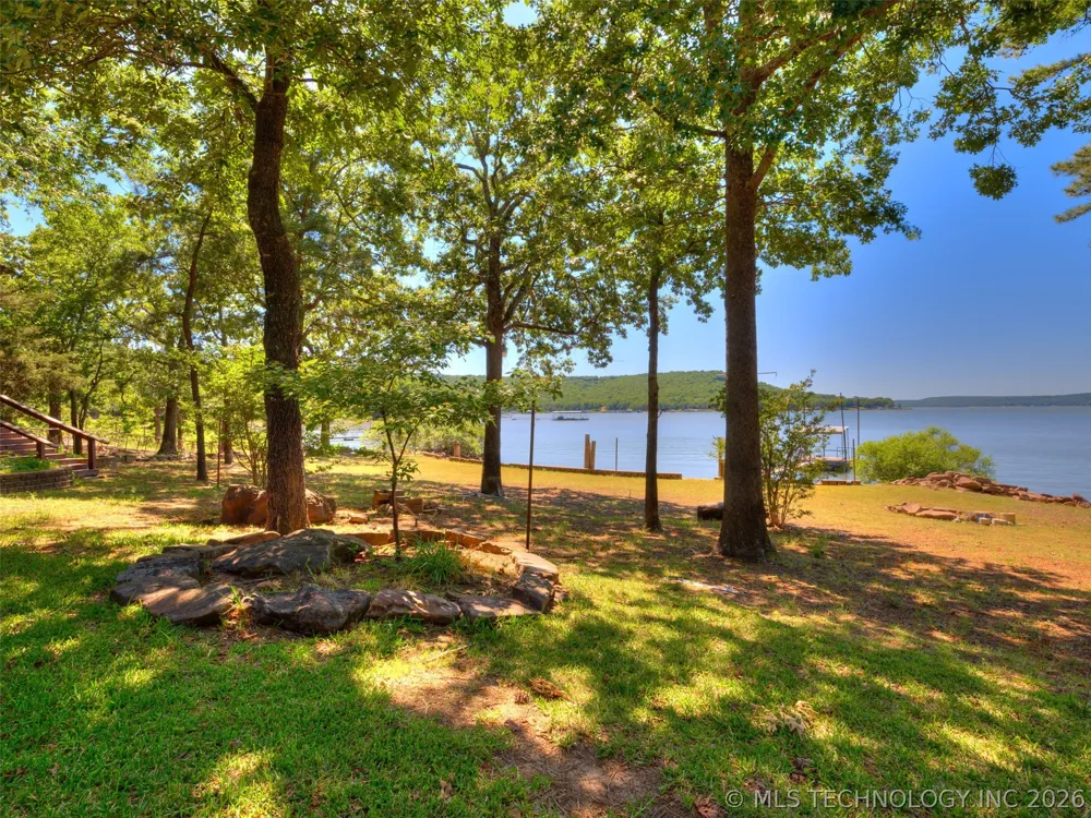 370 BK 1600 ROAD Stigler, OK 74462