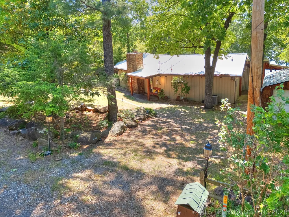 370 BK 1600 ROAD Stigler, OK 74462