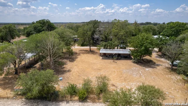 39 Jitterbug Crystal City, TX 78839