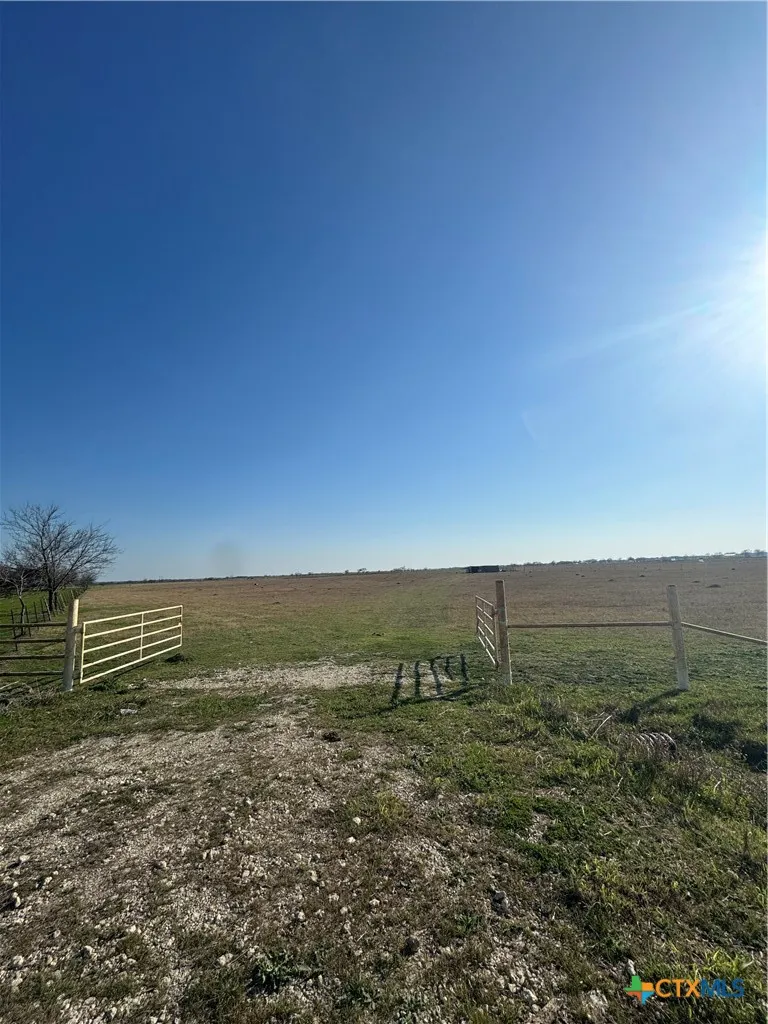 CR 129A Marlin, TX 76661