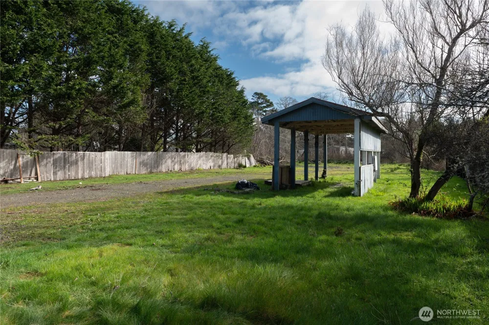 1930 S Forrest Street Westport, WA 98595