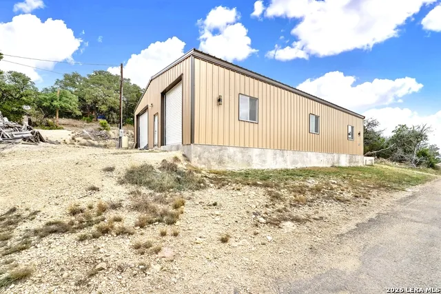 309 & 314 Sunset Lakehills, TX 78063
