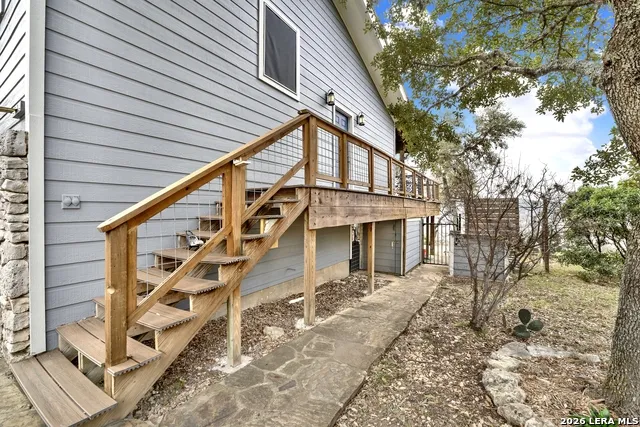 309 & 314 Sunset Lakehills, TX 78063