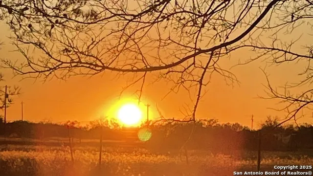 210 County Road 4643 Hondo, TX 78861