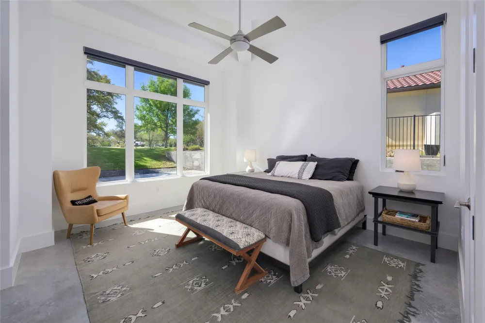 4300 Derrick Cove Spicewood, TX 78669