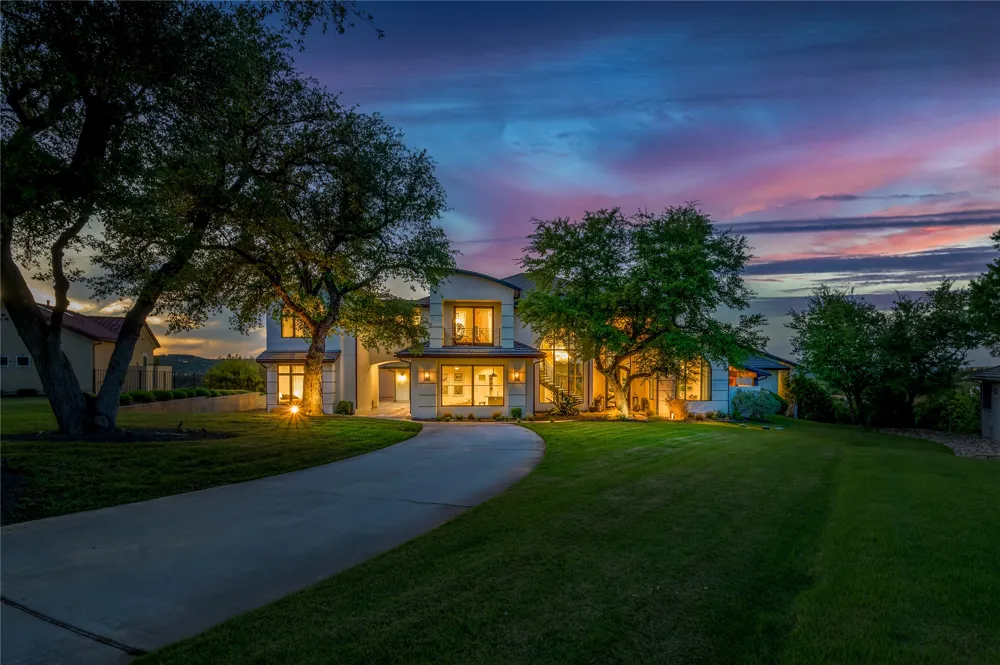 4300 Derrick Cove Spicewood, TX 78669