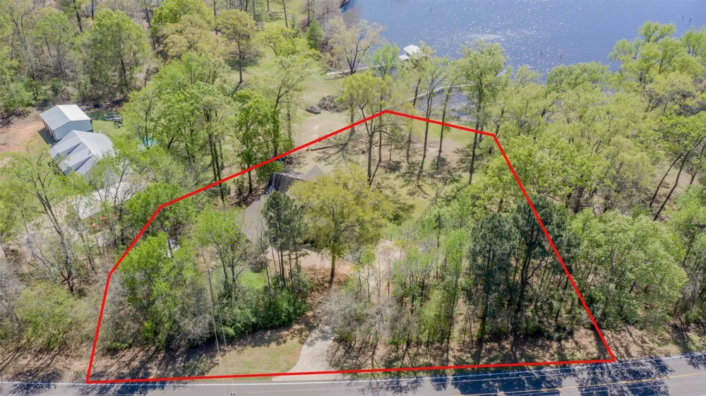 1060 Highway 162 Benton, LA 71006