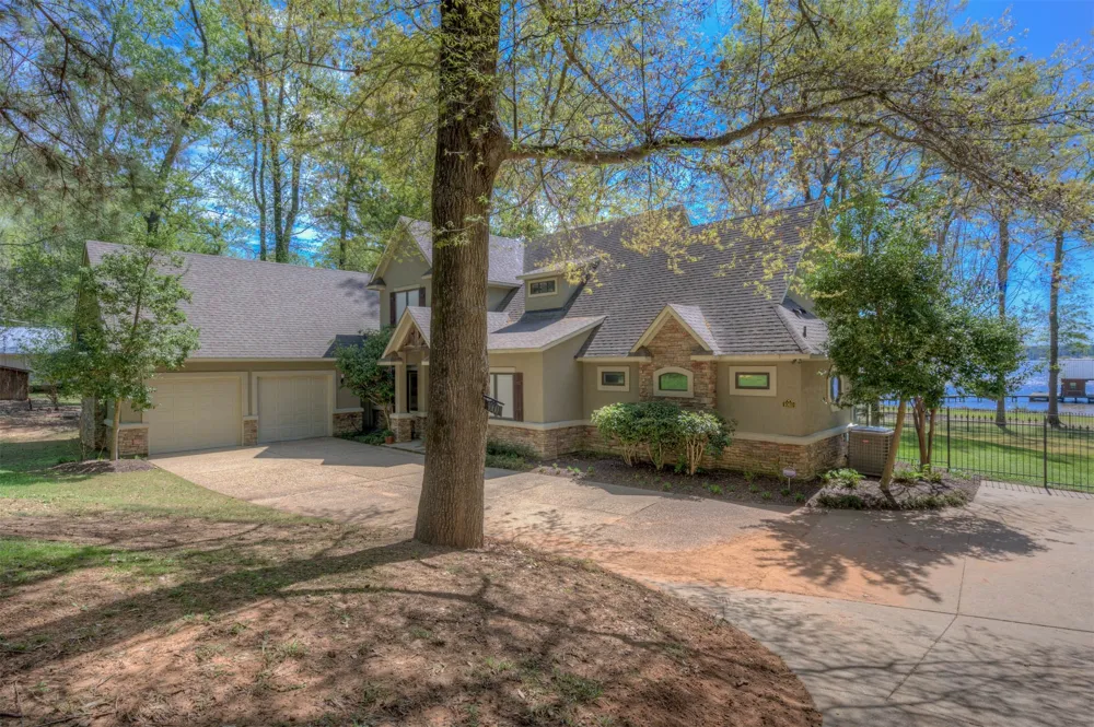 1060 Highway 162 Benton, LA 71006