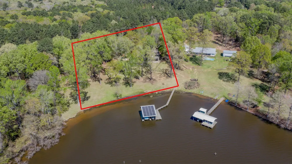 1060 Highway 162 Benton, LA 71006