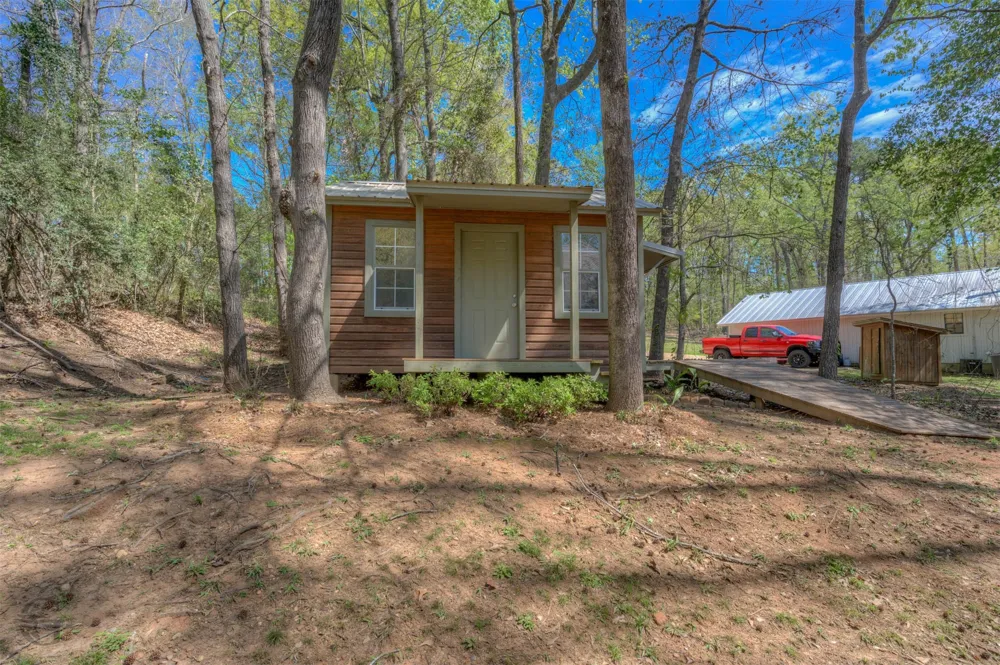1060 Highway 162 Benton, LA 71006