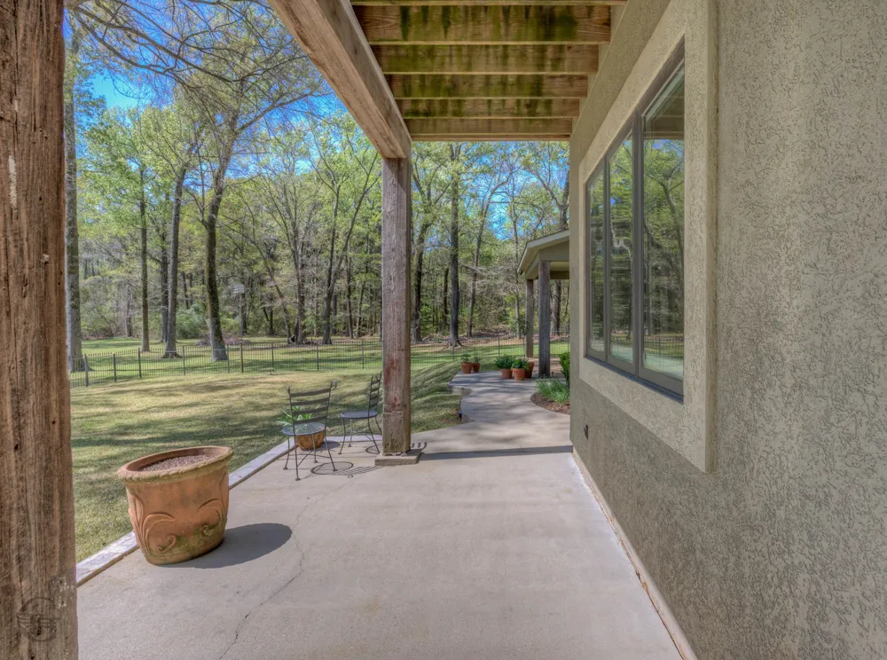 1060 Highway 162 Benton, LA 71006