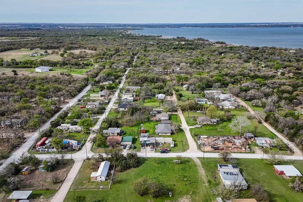107 Harland Drive Whitney, TX 76692