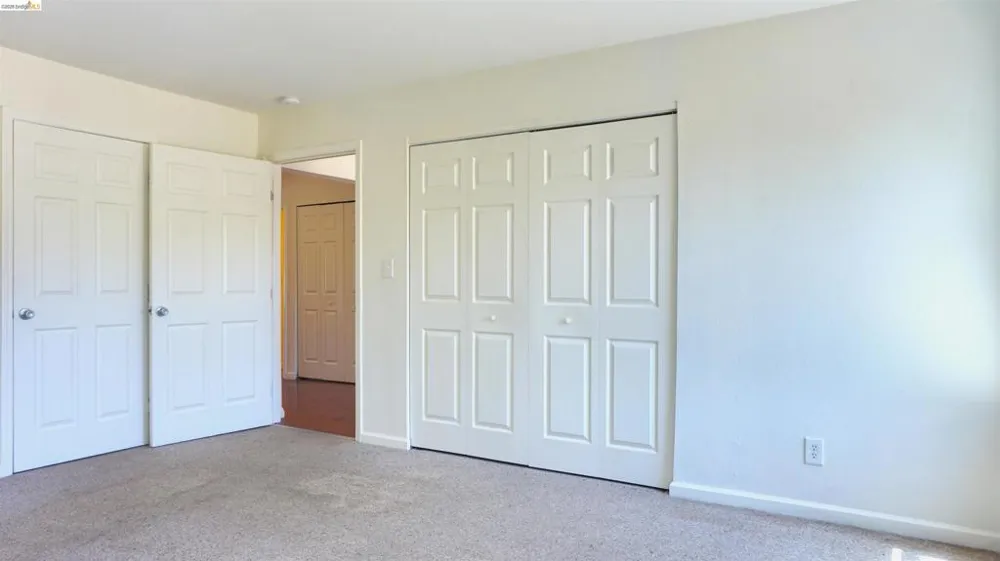 27 Robinson Ave Pittsburg, CA 94565