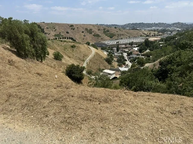near paradise Dr El Sereno, CA 90063