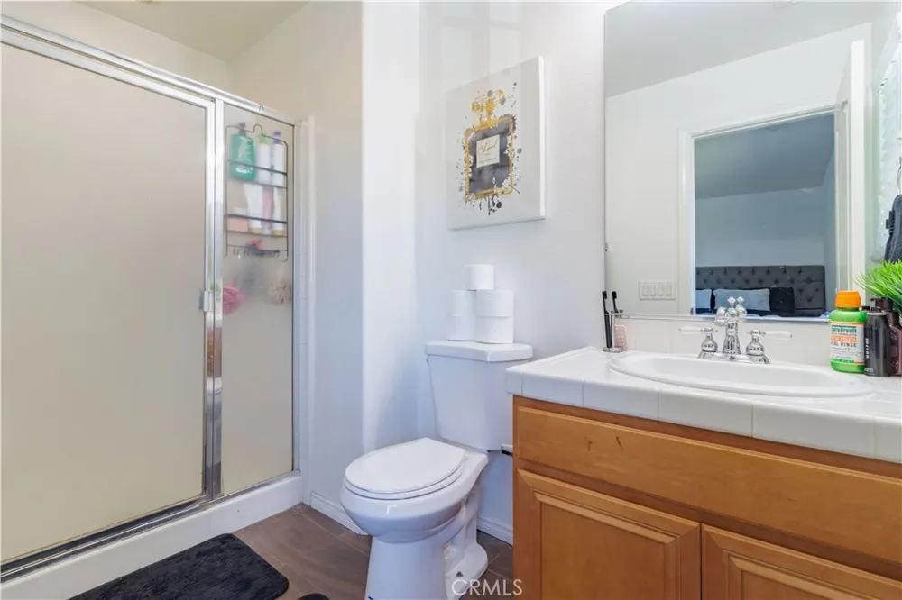 17797 Canyonwood Drive Riverside, CA 92504