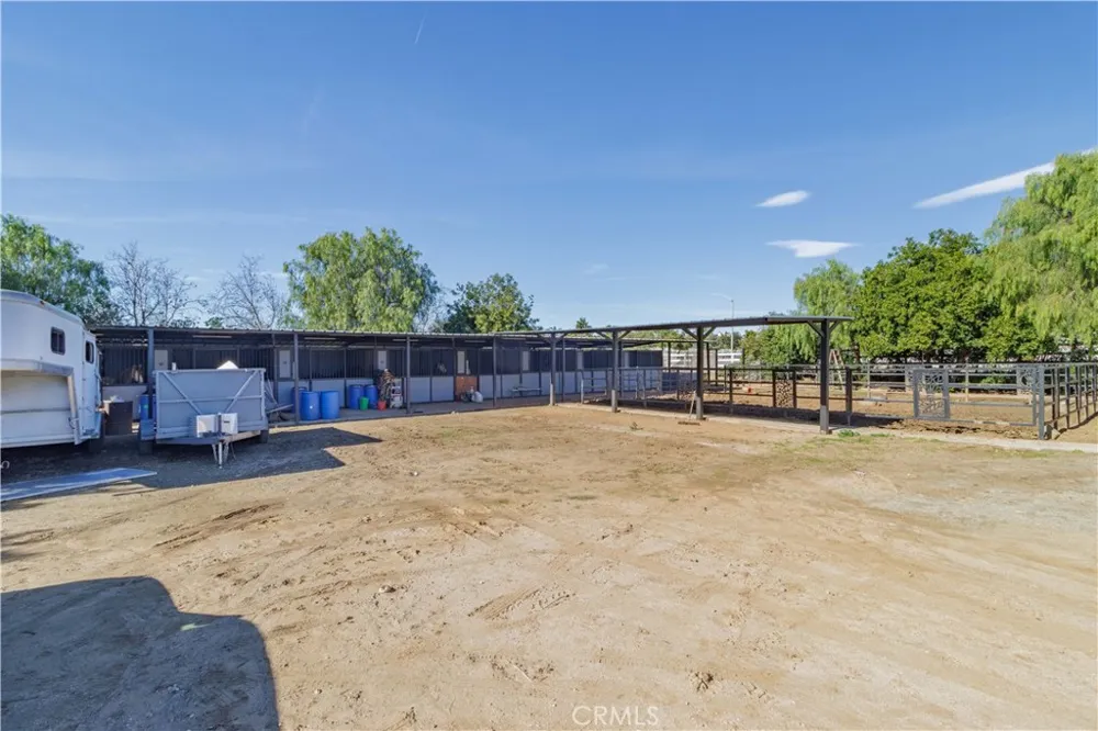 17797 Canyonwood Drive Riverside, CA 92504
