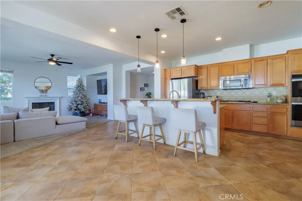 17797 Canyonwood Drive Riverside, CA 92504