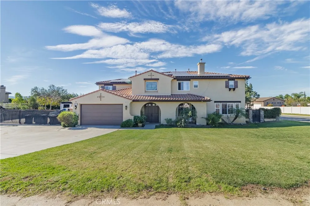 17797 Canyonwood Drive Riverside, CA 92504