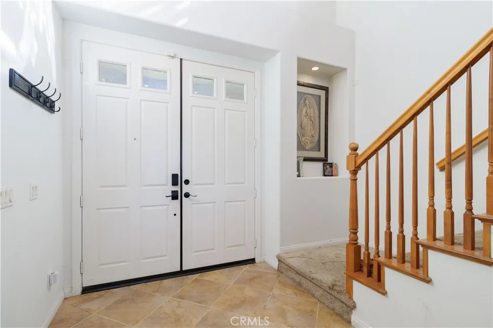 17797 Canyonwood Drive Riverside, CA 92504