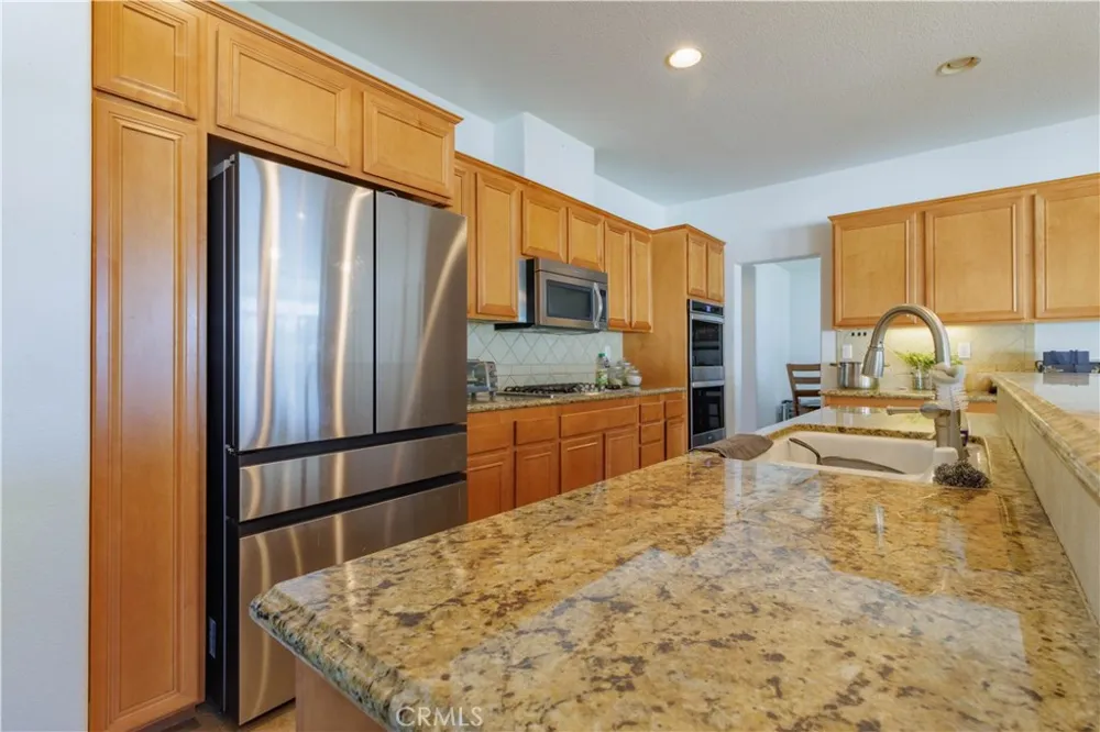 17797 Canyonwood Drive Riverside, CA 92504
