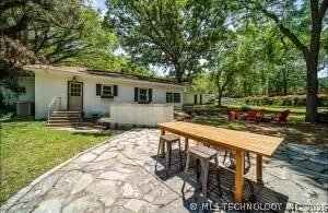 216 Basin Eucha, OK 74342