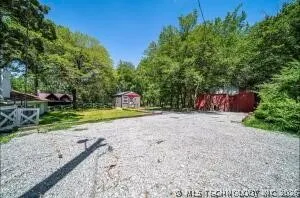216 Basin Eucha, OK 74342