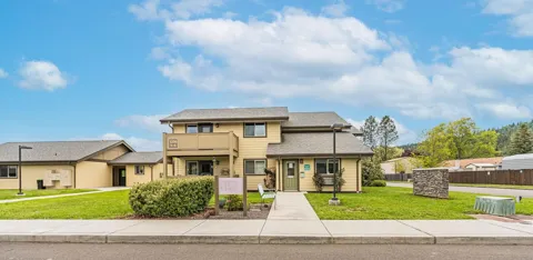 1350 E First Ave #50