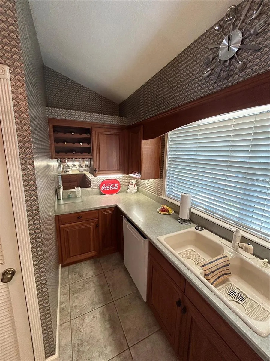 11001 SE SUNSET HARBOR ROAD #A04 Summerfield, FL 34491