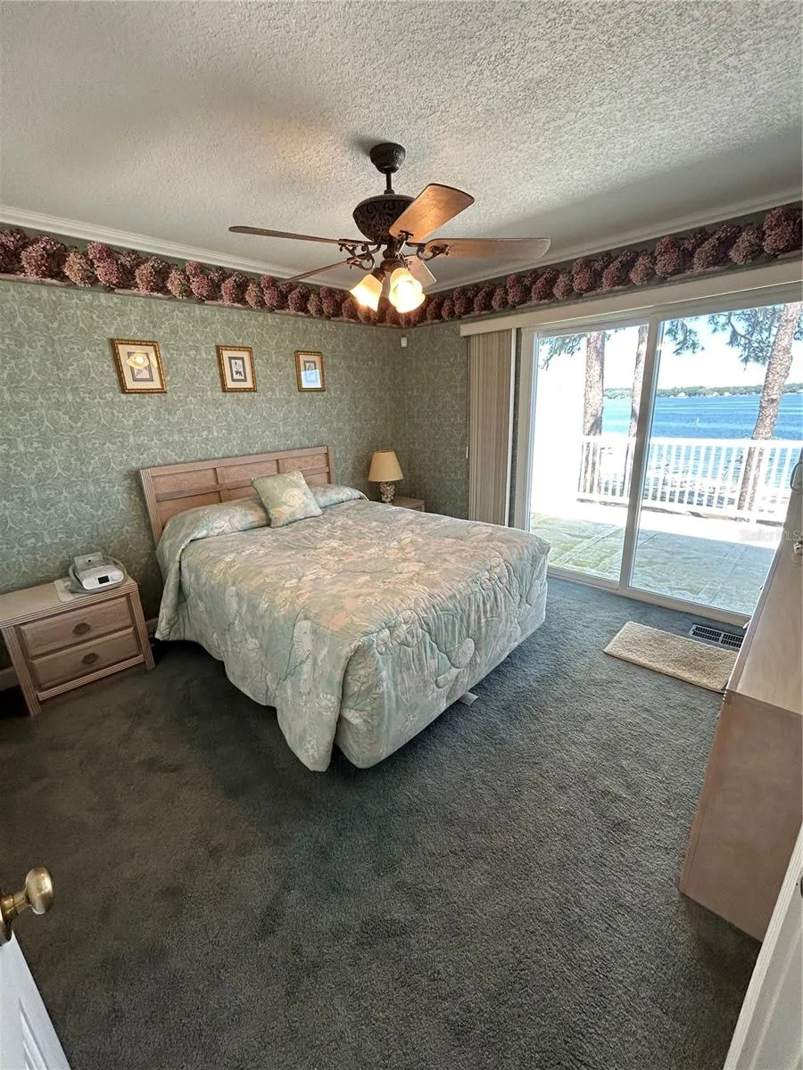 11001 SE SUNSET HARBOR ROAD #A04 Summerfield, FL 34491