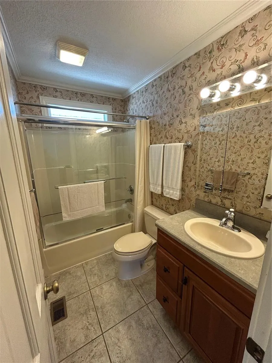 11001 SE SUNSET HARBOR ROAD #A04 Summerfield, FL 34491