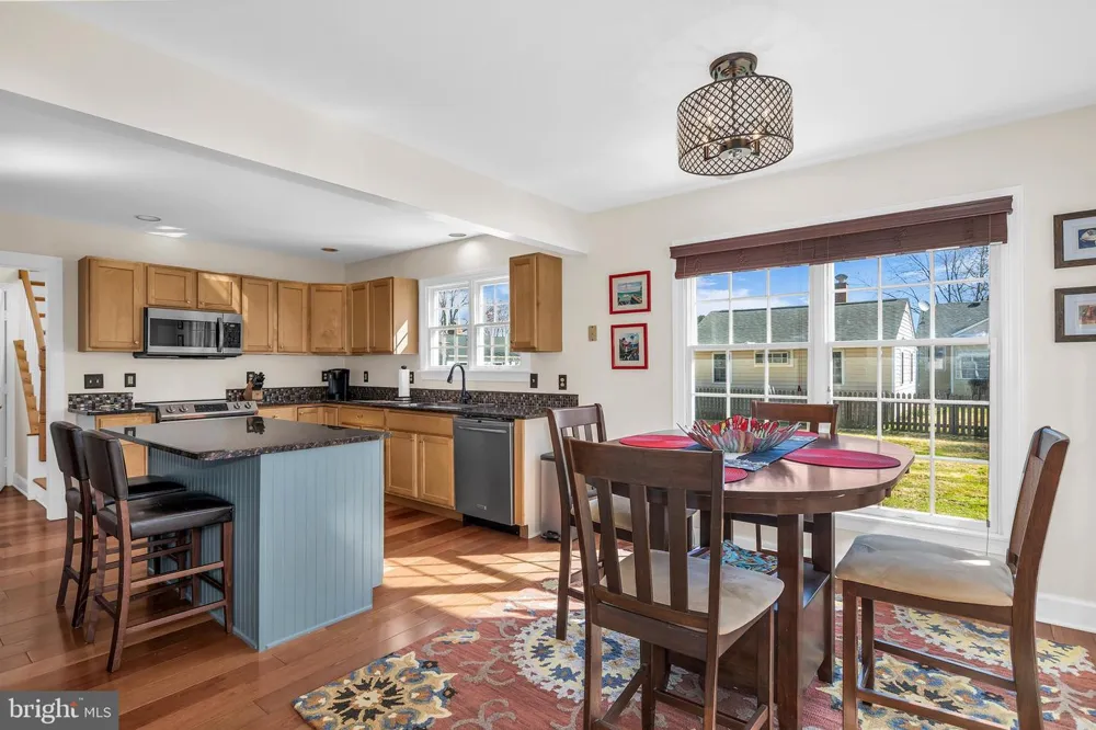 209 THIRD STREET Oxford, MD 21654