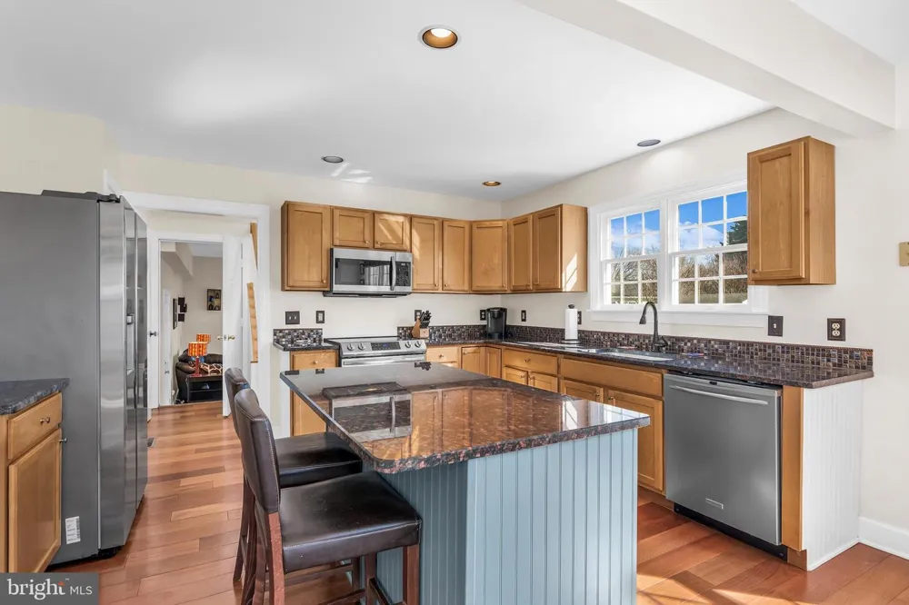 209 THIRD STREET Oxford, MD 21654