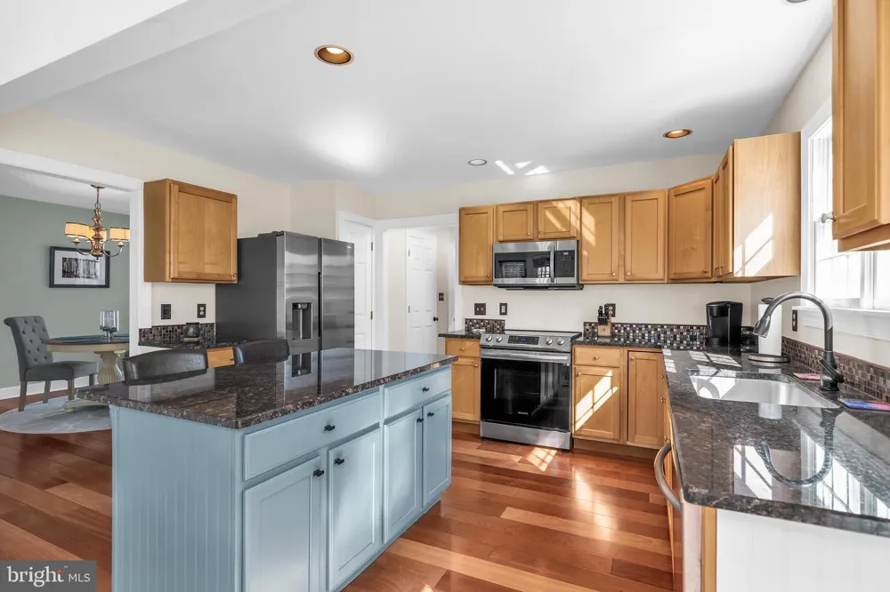 209 THIRD STREET Oxford, MD 21654