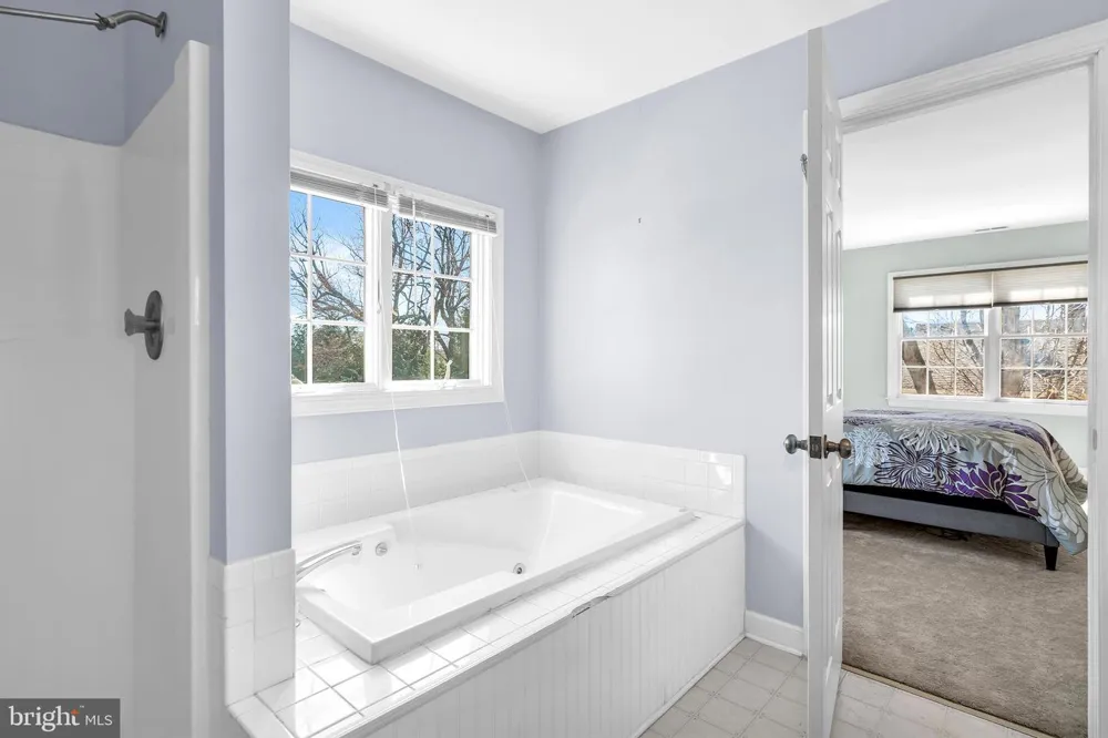 209 THIRD STREET Oxford, MD 21654