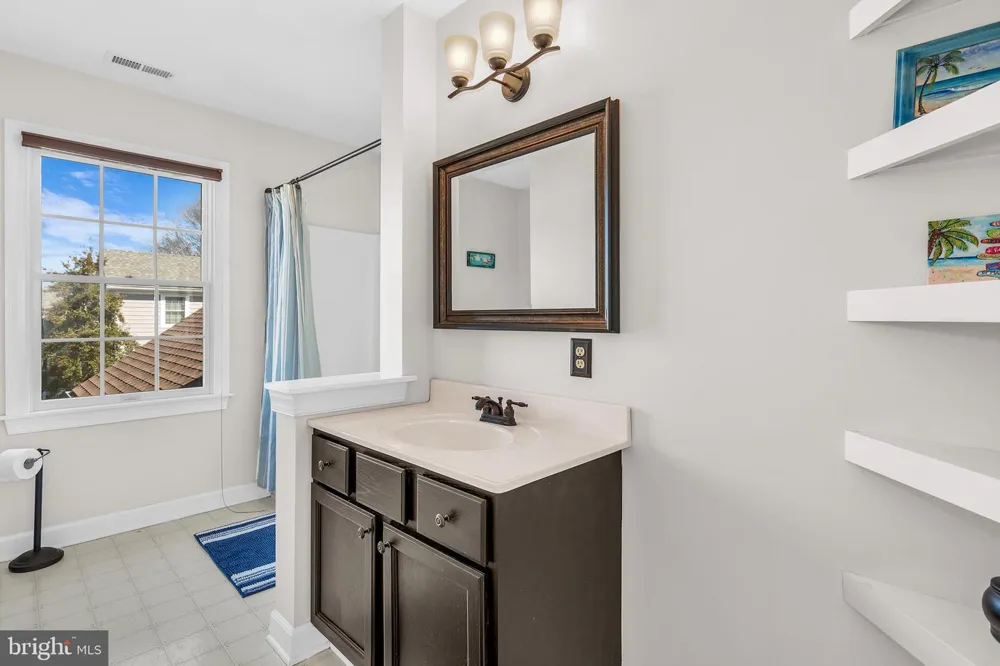 209 THIRD STREET Oxford, MD 21654