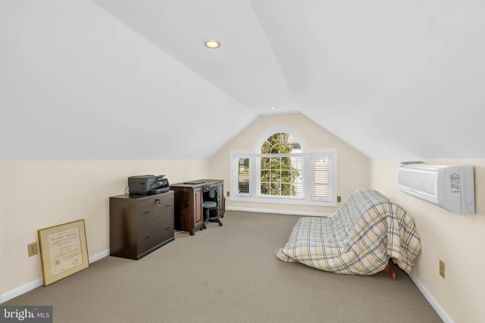209 THIRD STREET Oxford, MD 21654