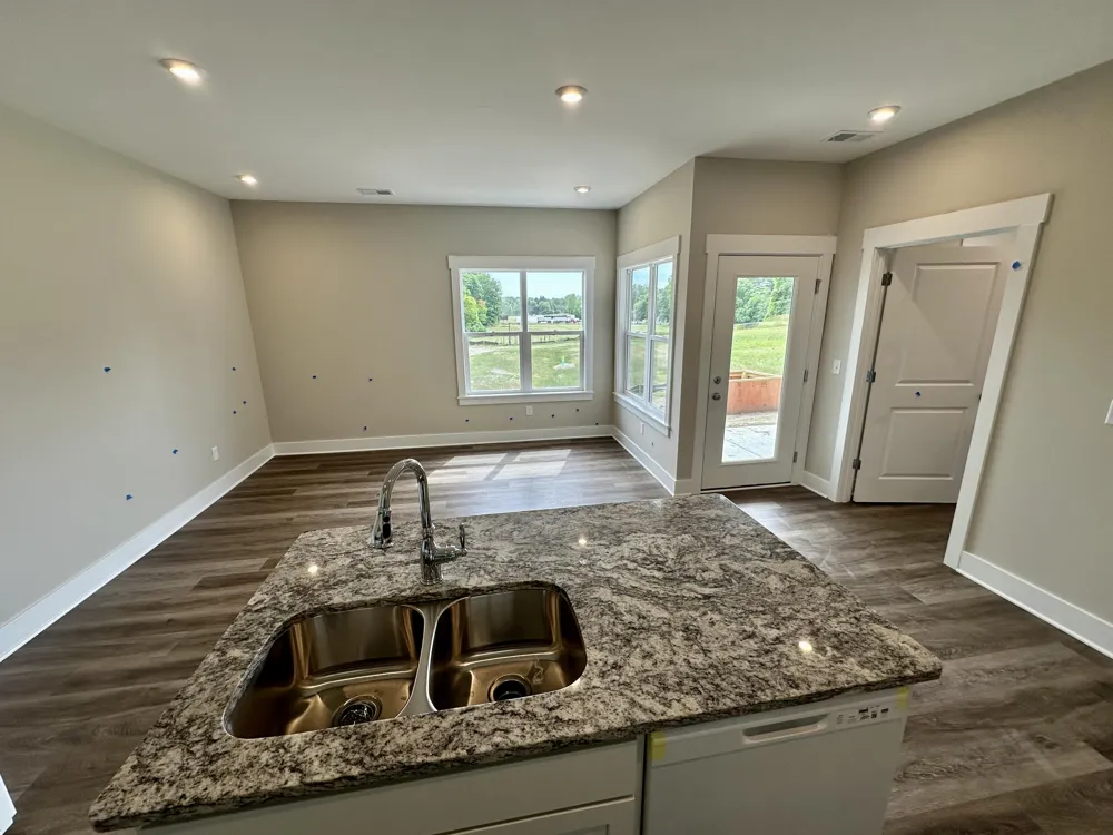 874 3rd Avenue #13 Lake Odessa Village, MI 48849